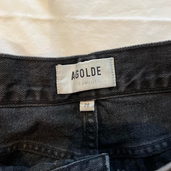 Agolde Dee Shorts - Picture 2 of 3